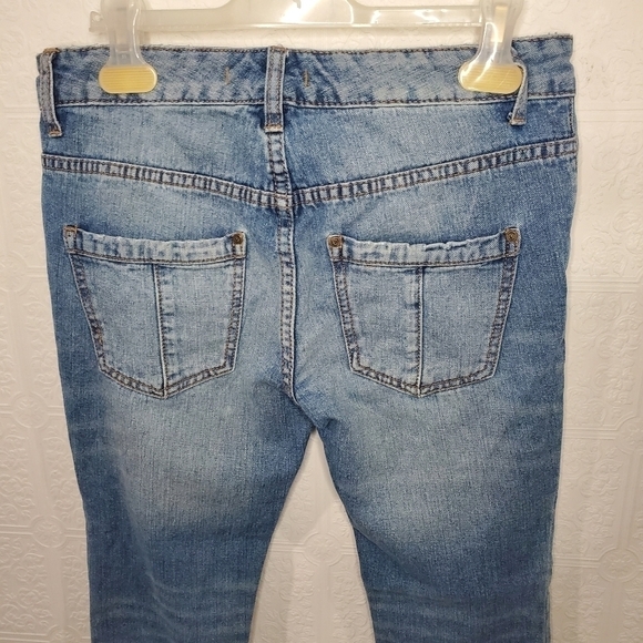 Free People distressed jeans - Picture 4 of 8